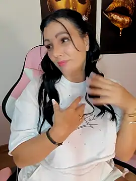 ReiyaRey ✳ adult chat