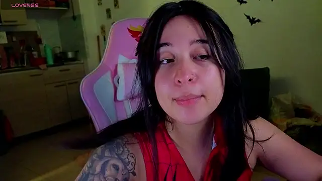 Celeste_Bauman webcam