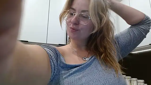 HazelSkyesChat