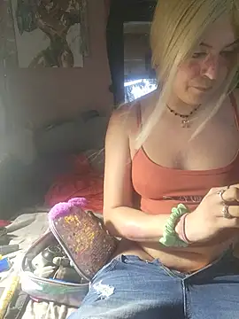 ellajval999 webcam