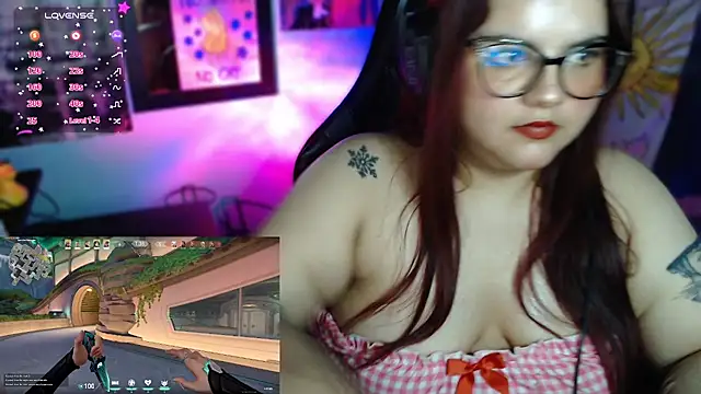 Annee23 live cam on StripChat