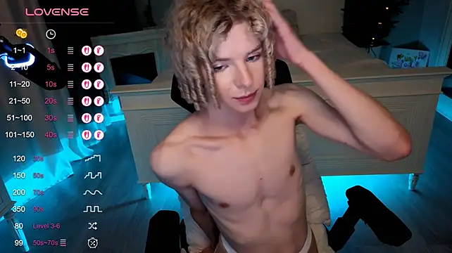 Kudi_Minnt live sex cam
