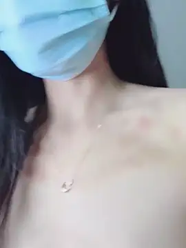 vihuudidd live cam on StripChat