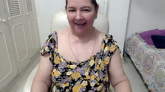 leonela_69
