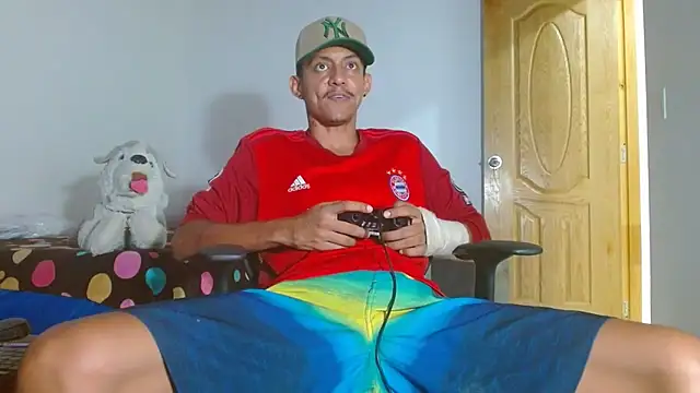 skinny23cm webcam