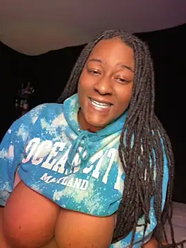 GirthGoddessCoco webcam