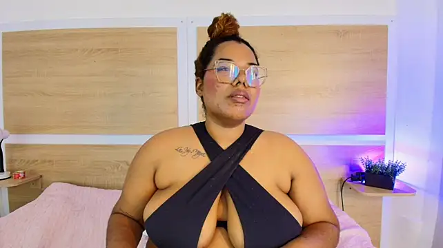 Your_big_ebony_goddness