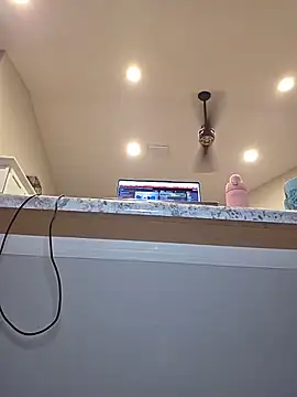 laurenlotus webcam