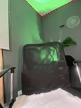 magnumchris live cam preview