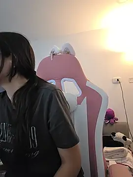 azumiichan live cam on StripChat
