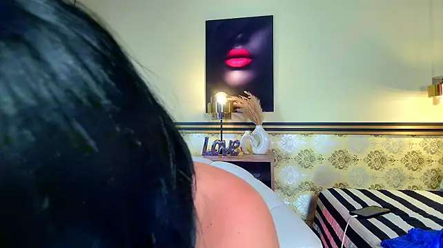 Madissononee live cam