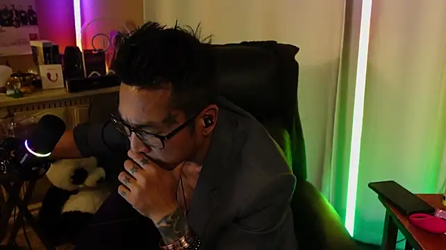 ghost11_11 (Ask my age) - Get on knees and Show off Tongue