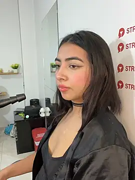 cherry_skinnyy_ webcam