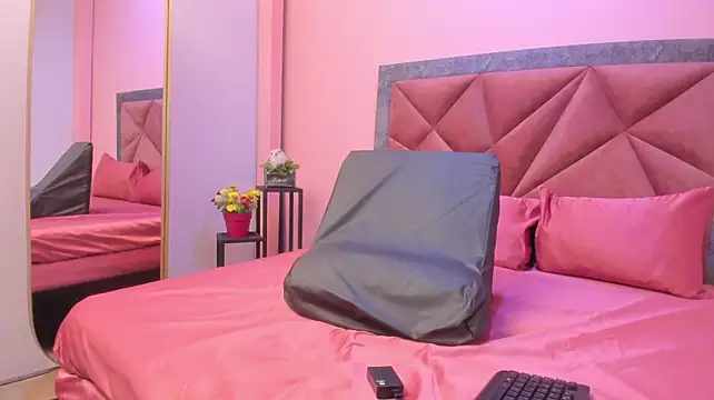 mia_milff