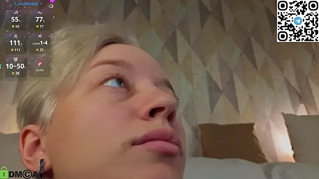 Michelle_Blond