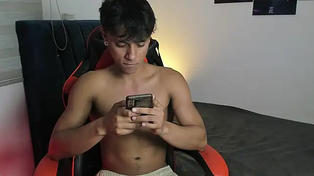 ZYZZ1312 live cam preview
