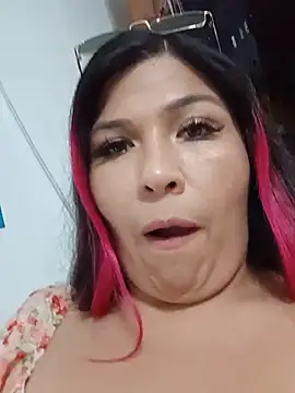 LatinaCalienteMilf