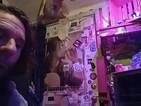 nearby_causual live cam preview