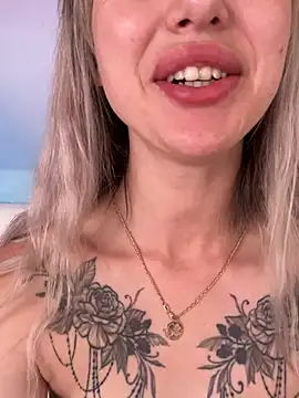 TeaseBabeXXX