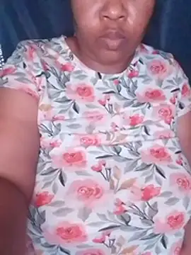 CreamyhotBoobsX