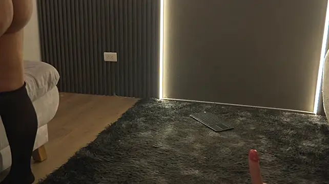 anyiled_hot live cam preview