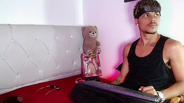 Angel_foxc13