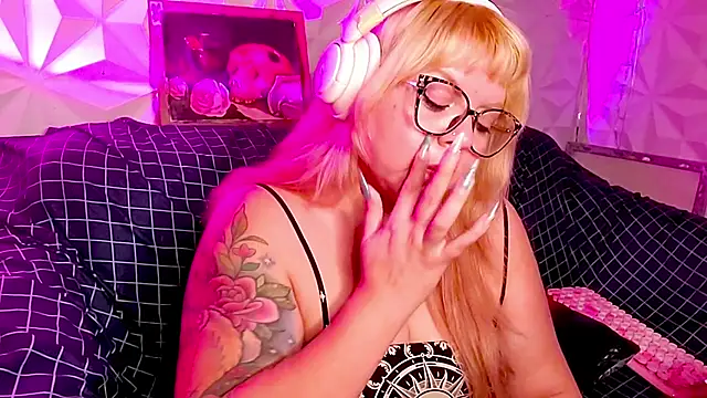 Satyn_doll webcam