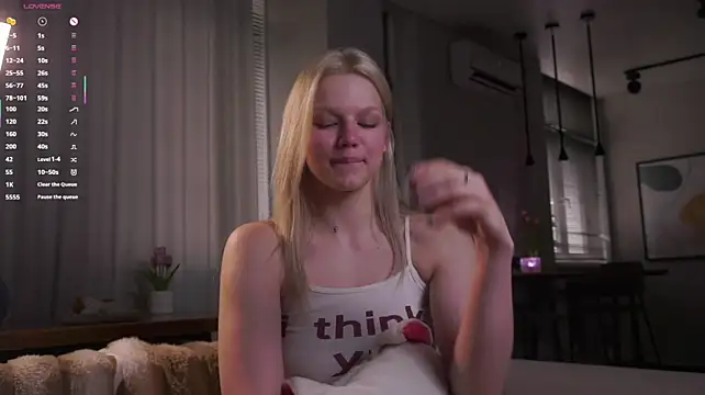 EdlinAlliston live cam preview