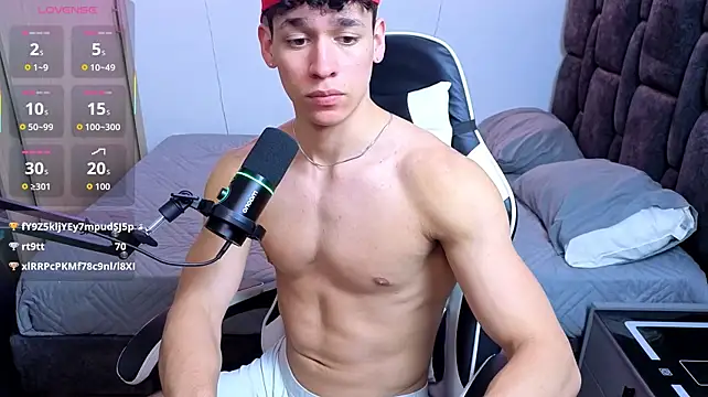 Luke_Muscle