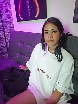 Asumy_Megumi live cam on StripChat