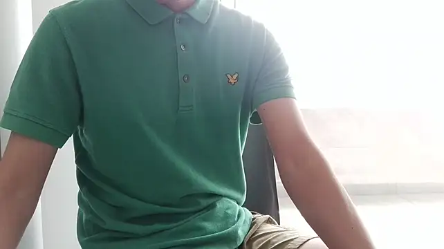 nole_china7 снимок онлайн-комнаты на Stripchat