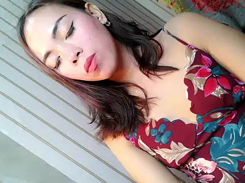 ur_lovelyjessy (T young) - I LIKE U AND UR TOO CUTE