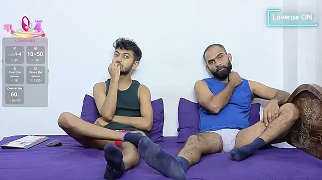 DesiDaddyandSon live cam preview