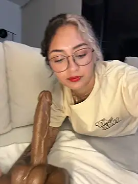 Rae_Lil_White