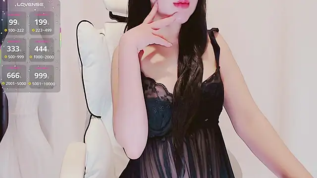 daniela-rush live cam preview