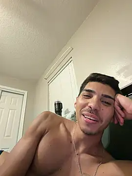 WavyAlloy30 live cam preview