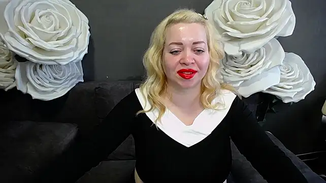 OliviaVerr live cam on StripChat