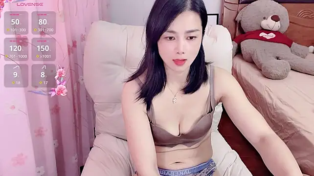 Happy365_ live cam on StripChat