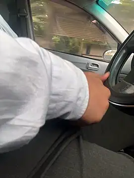 Uber-driver-dam