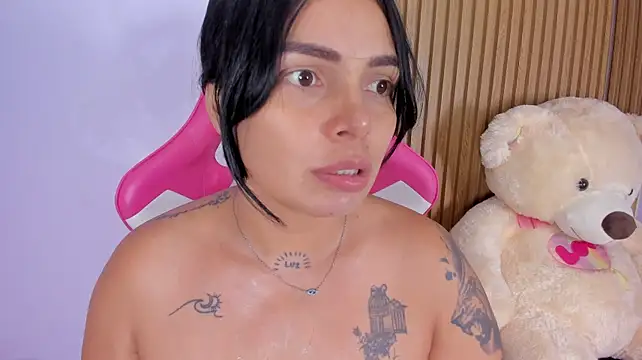 miathonson769 live cam preview