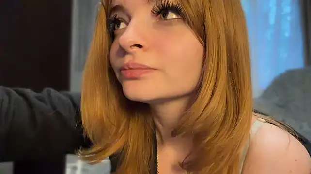 Elirya live cam preview