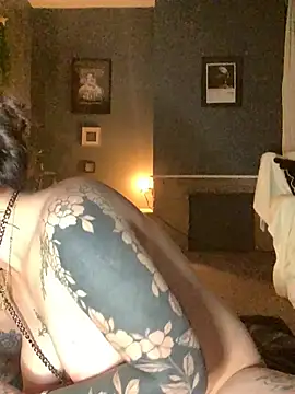 Pinkgothbunnie live cam on StripChat