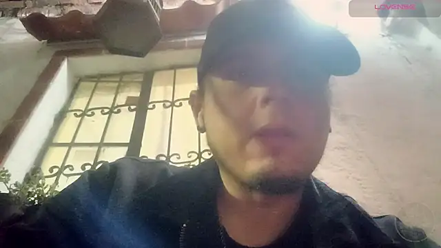 chino_roz webcam