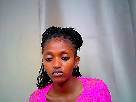 Qute_nimple live cam preview