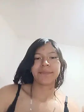 Ninffa_sweet25 live cam preview