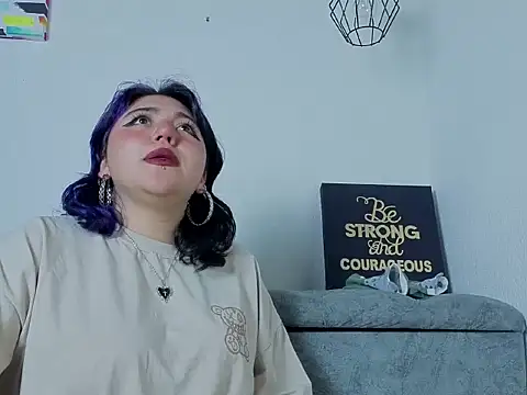 Blueberry_gothic live cam preview