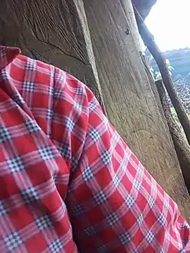 Linda-04 webcam