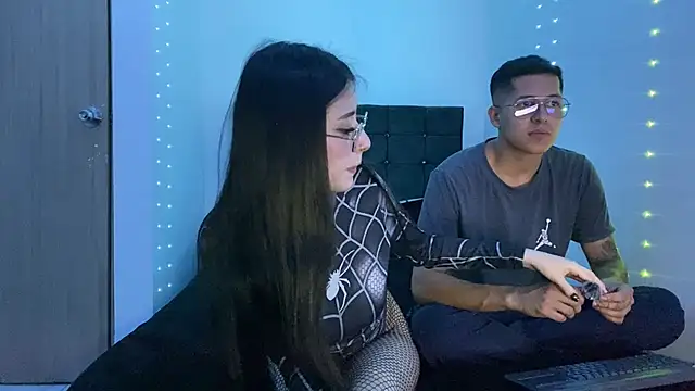 ScorpionDark11 live cam on StripChat