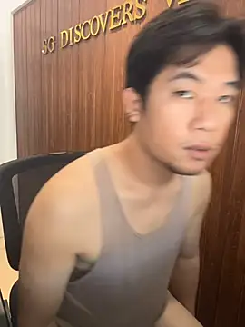 Titanryu live cam on StripChat