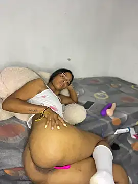 FlorSalvaje_ live cam on StripChat